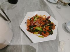 -何适山庄·团餐住宿(水长城P2停车场店)