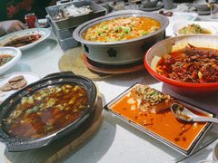 -盐帮食坊•小河帮川菜(四川师大店)