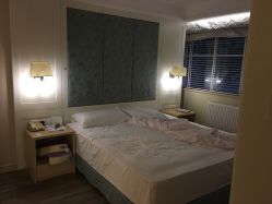 -知爱母婴专护全套房月子会所(新华路店)