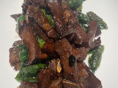 -铜锣湾·有麝自然香(渝北财富中心店)