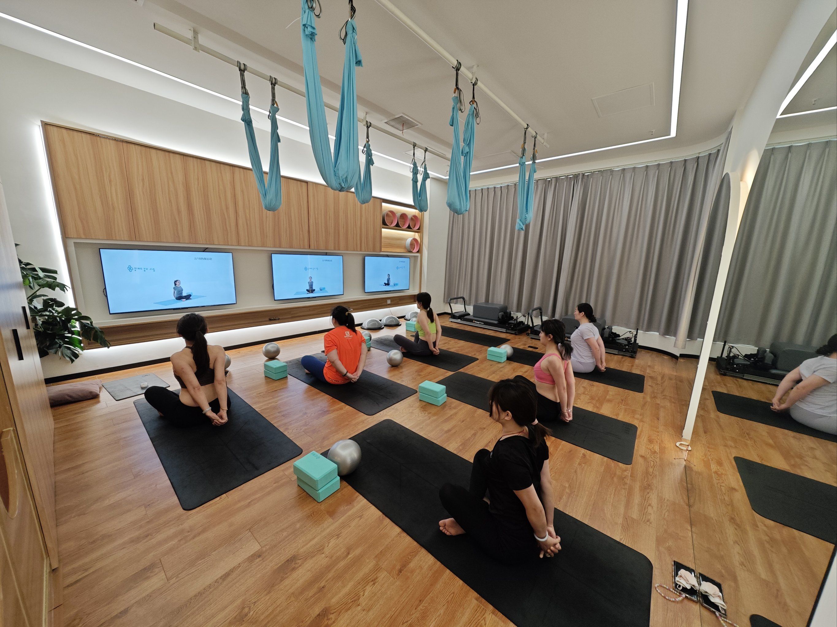 室内瑜伽也精彩