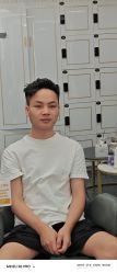 -即型男士理发工作室