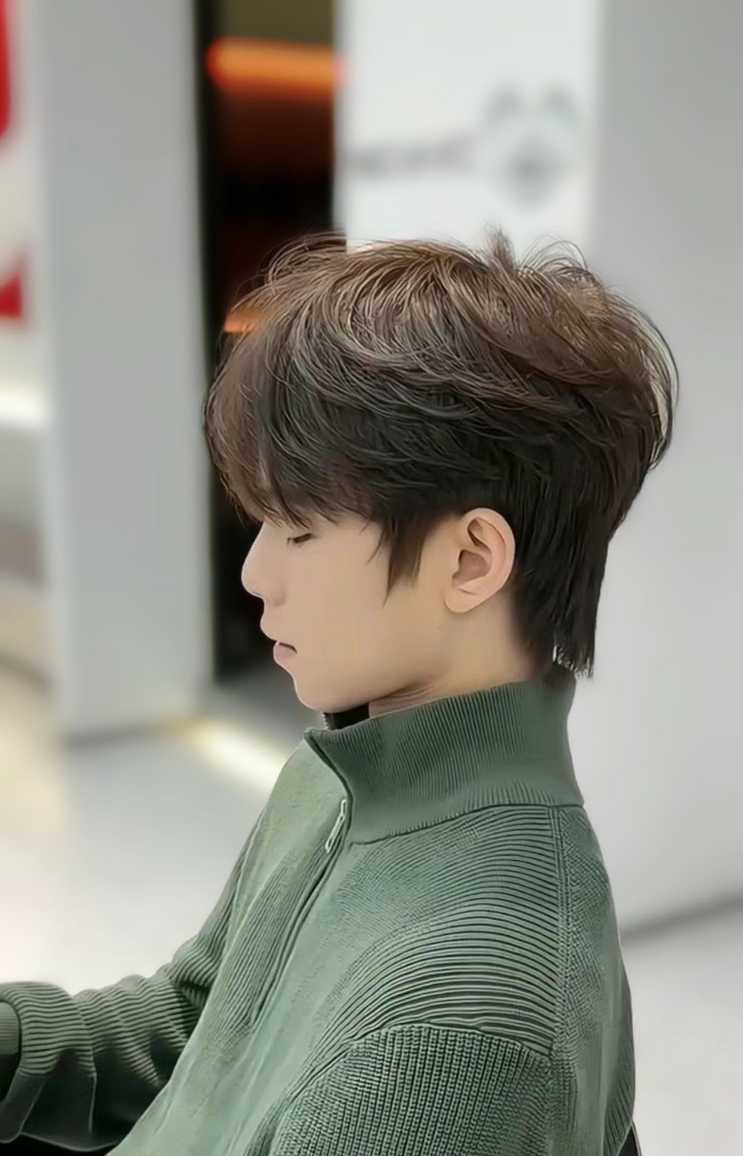 安世对于头顶尖贴头皮的男生强烈推荐关于气垫烫的踩雷点