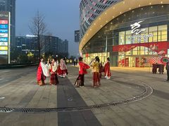 -宝龙城(杭州滨江店)