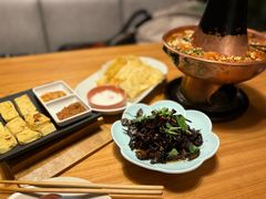 -山茶云南菜(永安里店)