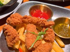 超级香炸嫩汁鸡块配薯条-奥列奥丽披萨(荔星店)