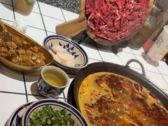 -旧街市鲜货老火锅(大光路店)