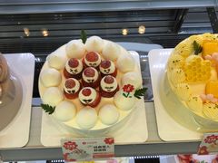 -花花卷卷·鲜食蛋糕(静安久光百货店)