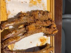 -三个大叔烤羊肉串·歌手驻唱·碳烤鲜肉(西三旗店)