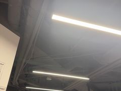 -超鹿运动(达信大厦店)