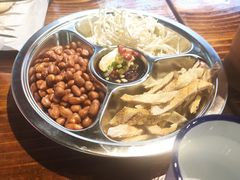 -马路牙子地桌烤肉(工体店)