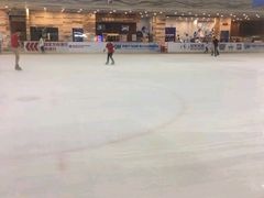 -冠军冰场(环球中心店)
