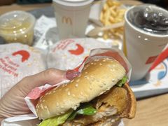 -麦当劳(宝龙店)