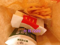 -麦当劳(长江西路得来速店)
