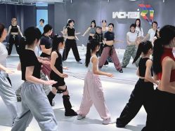 -ISHOW爱秀爵士舞蹈