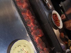 -马路牙子烧烤音乐酒馆(望京店)