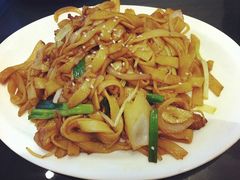 -广东仔港式茶餐厅(银泰店)