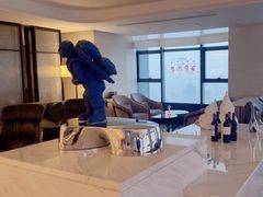 -秀·吧 Show Bar(兰州盛达希尔顿酒店)