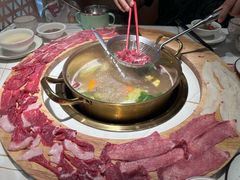 -牛人日志·鲜牛肉骨汤火锅(万科里瑧店)