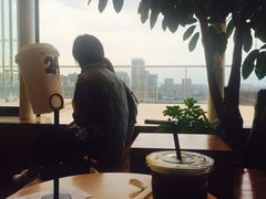 靠窗位-Seesaw Coffee(朝阳大悦城店)