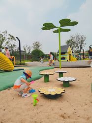 -季高兔窝窝亲子园(上海薰衣草公园店)