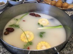 -江小渔鲜鱼火锅(西二道街店)