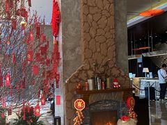-大中华希尔顿酒店-念自助餐·嗨啤·小龙虾