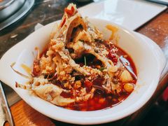 净鱼头-三只耳火锅(宽窄巷子店)