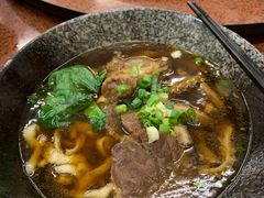 -尊品原汁牛肉面
