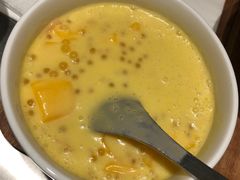 -满记甜品(巴黎春天宝山店)