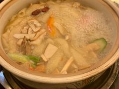 -野菌皇海景野生菌火锅(滨海大道店)