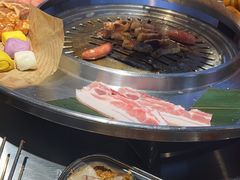-哈哈碳都·牛肋条无限自助烤肉(宝龙店)