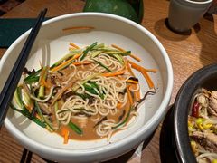 -云海肴·汽锅鸡·云南菜(天山百盛优客店)