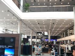 -天津波士信达奔驰4S店(卫津南路店)