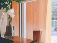 -Line 咖啡(石厦花园店)