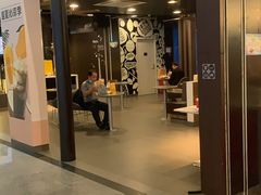门面-麦当劳(深圳北站高铁店)