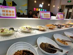 自助取餐区-梦航彩虹之约自助餐厅(华府天地店)