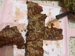-小董哥烤串·爆汁大油边(故宫店)