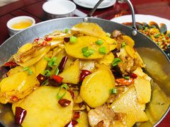 干锅土豆片-回家湘菜馆(浮山后店)