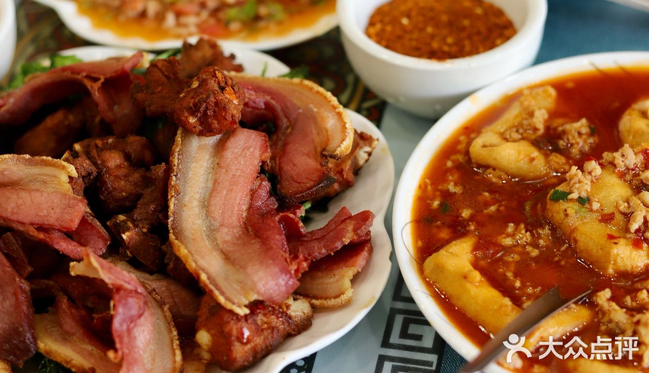 我就说跟着本地人吃不会出错!