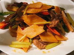 酸萝卜牛肉-日上三甘(三里屯店)