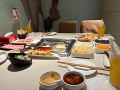 -海底捞火锅鲜切牛肉主题店(长寿路店)
