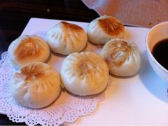 生煎葱花包-民族饭店-四季餐厅