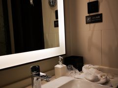 -兰州步行街希尔顿欢朋酒店