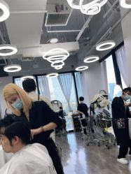 -ON STAR SALON