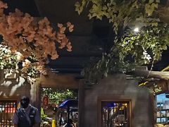 -城墙拐拐火锅(三峡广场黑金冠店)