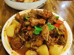 新疆大盘鸡-清真·玛丽亚新疆菜主题餐厅(浙江中路店)