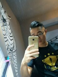 -茶发Salon·烫发染发理发