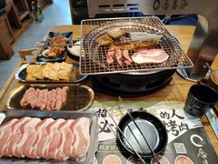 -合易泓烤肉·海肠捞饭(火车站店)