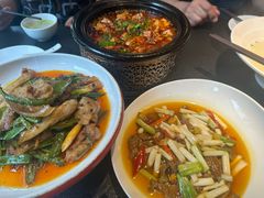 -万重锦·人文川菜馆(骡马市店)